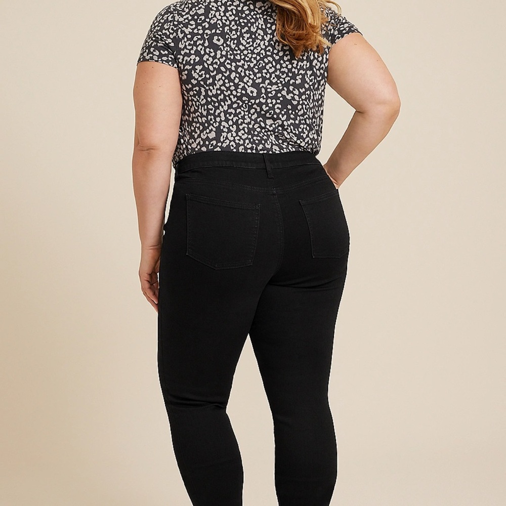Plus Size m jeans by maurices™ Black Mid Rise Jegging